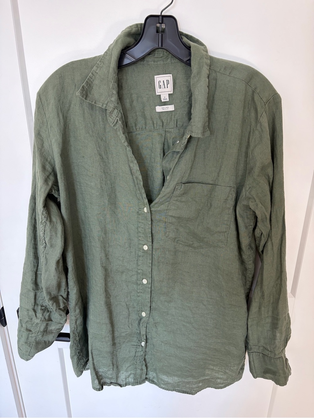 GAP Women's Olive Green Linen Button-Up Shirt